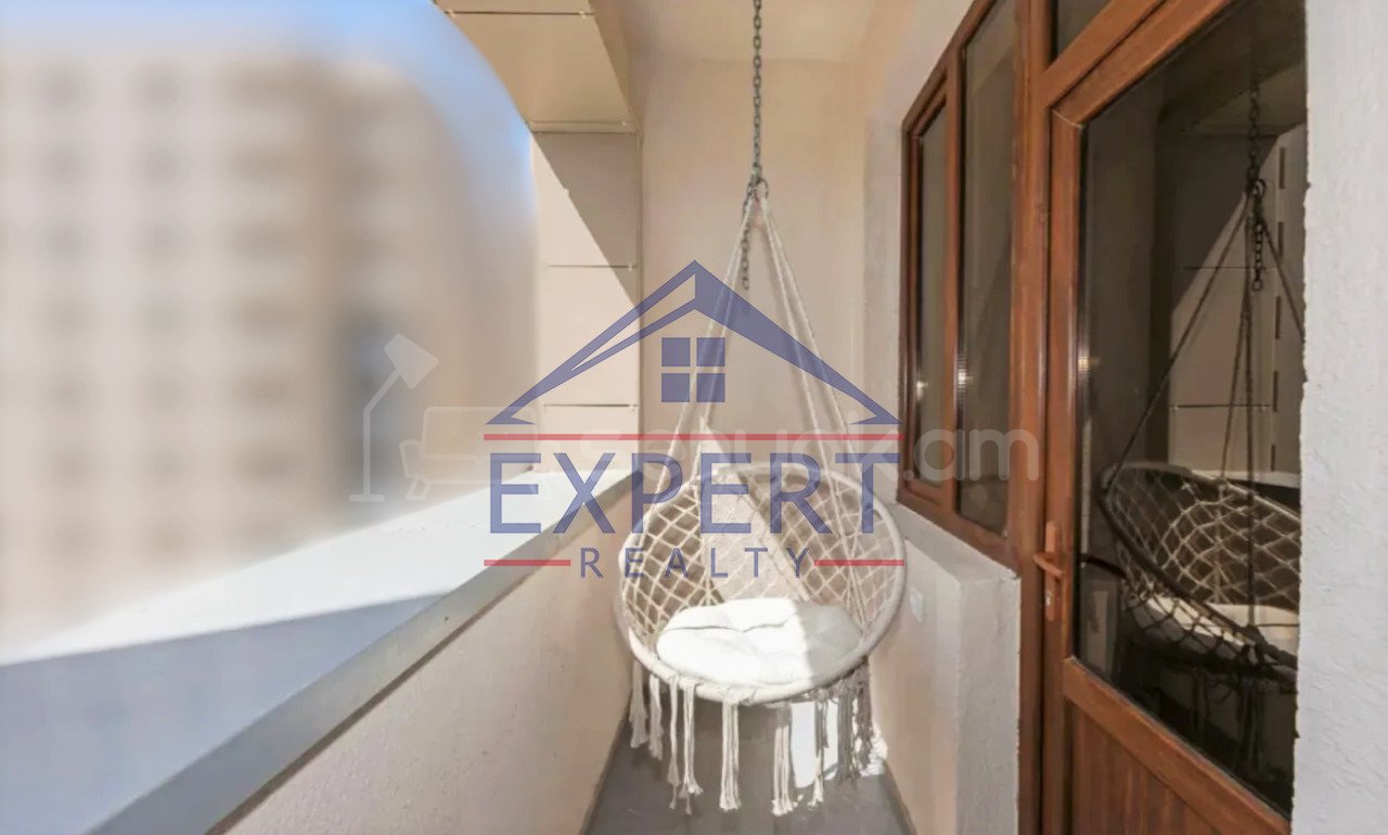 2 Սենյականոց Բնակարան Նորակառույցում, 47քմ, 12/17 հարկ, Դիզայներական Վերանորոգված, Կահավորված