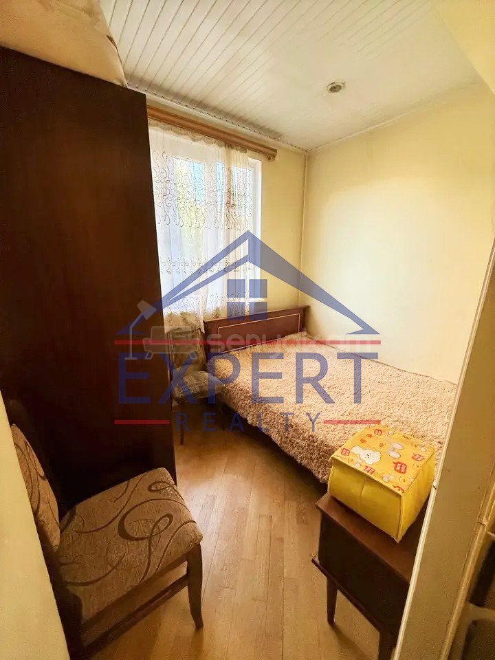3 Սենյականոց Բնակարան, 72քմ, 3/12 հարկ, Կապիտալ Վերանորոգված, Կահավորված, Արևկող