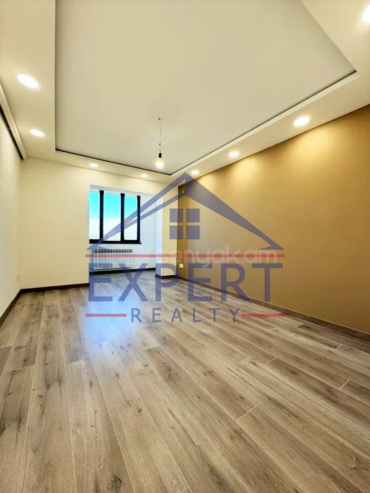 3 Սենյականոց Բնակարան, 56քմ, 9/10 հարկ, Կապիտալ Վերանորոգված
