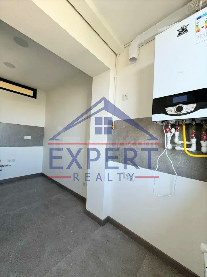 3 Սենյականոց Բնակարան, 56քմ, 9/10 հարկ, Կապիտալ Վերանորոգված