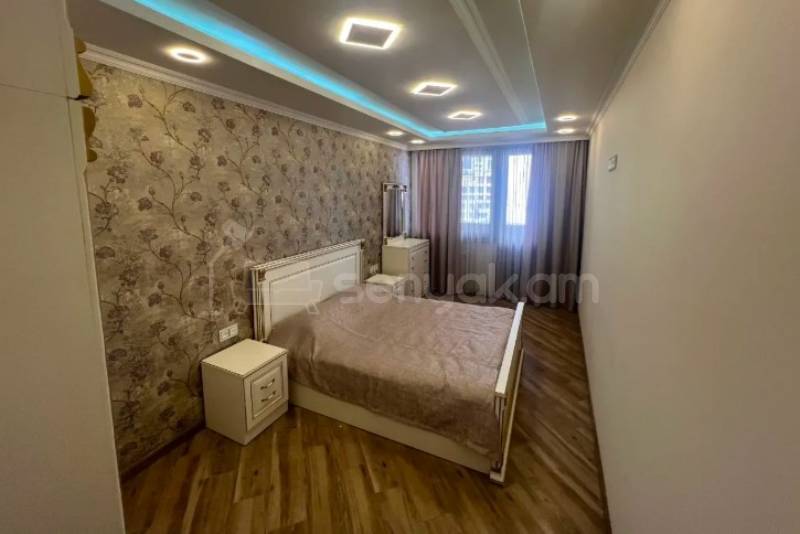 3 Սենյականոց Բնակարան, 105քմ, 9/9 հարկ, Դիզայներական Վերանորոգված, Կահավորված, Արևկող