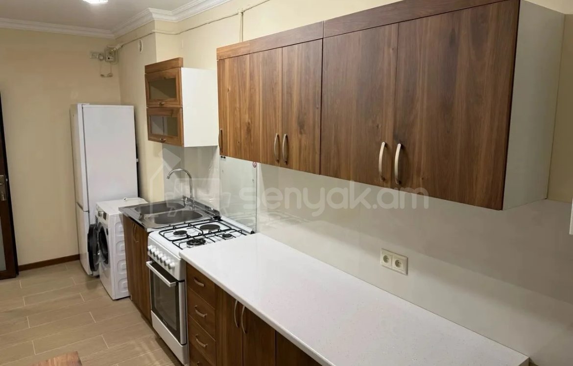 3 Սենյականոց Բնակարան, 75քմ, 7/9 հարկ, Կապիտալ Վերանորոգված, Կահավորված