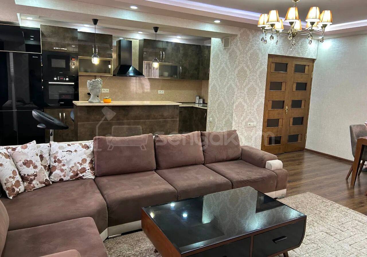 3 Սենյականոց Բնակարան, 92քմ, 9/14 հարկ, Կապիտալ Վերանորոգված