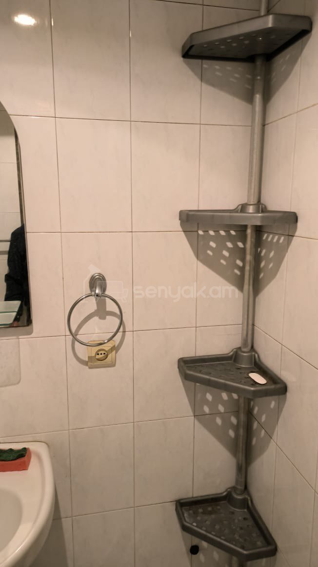 4 Սենյականոց Բնակարան, 104քմ, 2/9 հարկ, Պետական Վիճակում