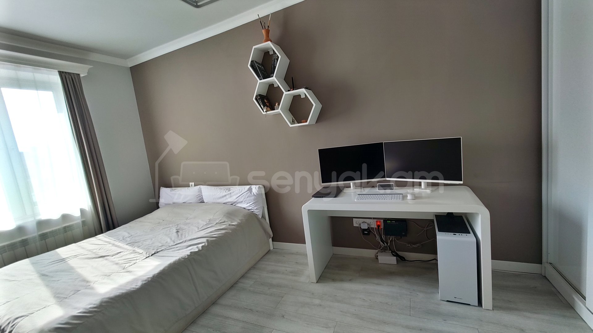 2 Սենյականոց Բնակարան Քարե Շենքում, 60քմ, 5/5 հարկ, Դիզայներական Վերանորոգված