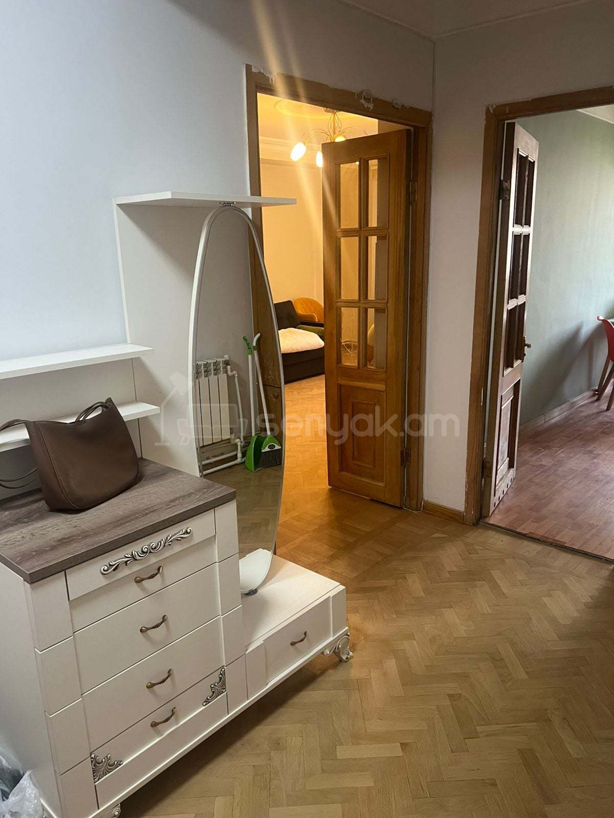 3 Սենյականոց Բնակարան, 83քմ, 7/16 հարկ, Նորմալ Վիճակում