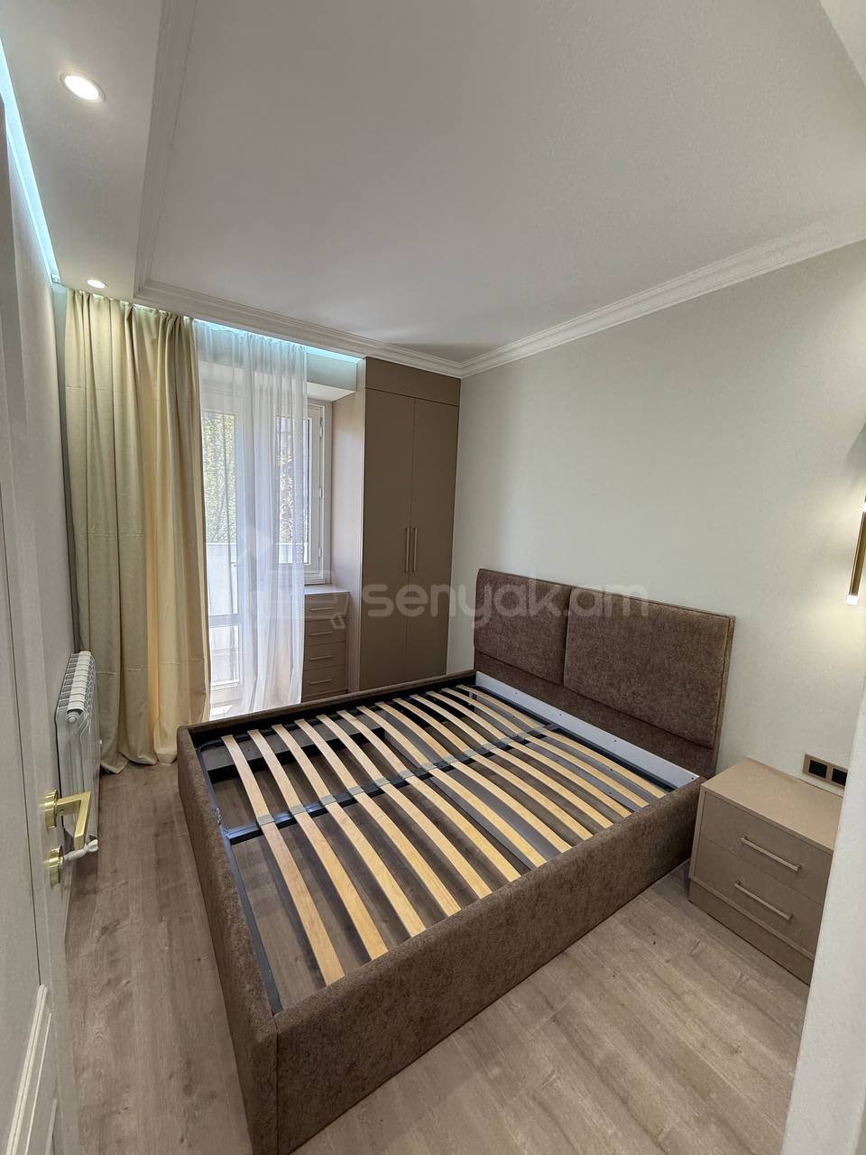 4 Սենյականոց Բնակարան, 90քմ, 5/9 հարկ, Դիզայներական Վերանորոգված