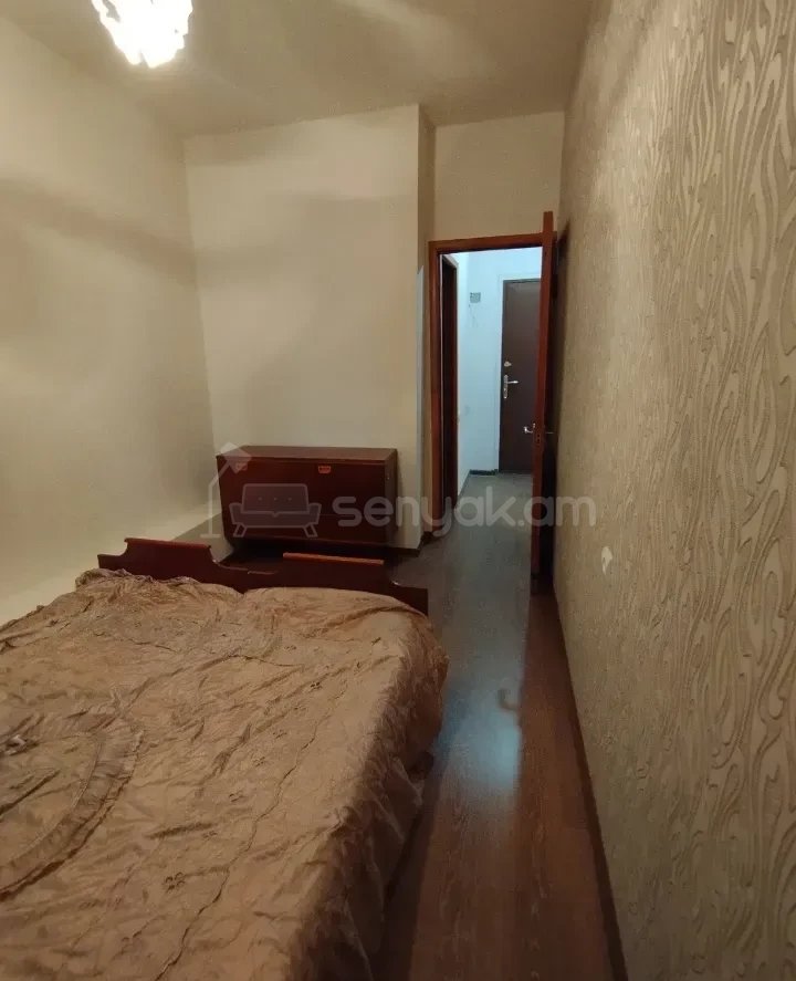 1 Սենյականոց Բնակարան, 41քմ, 9/9 հարկ, Կապիտալ Վերանորոգված