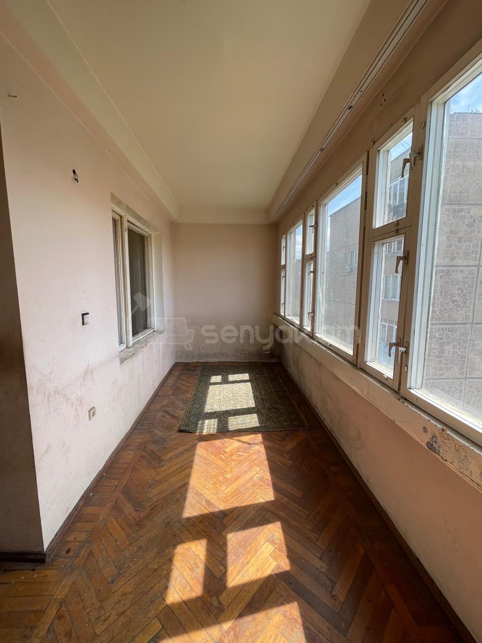 3 Սենյականոց Բնակարան, 86քմ, 7/9 հարկ, Պետական Վիճակում