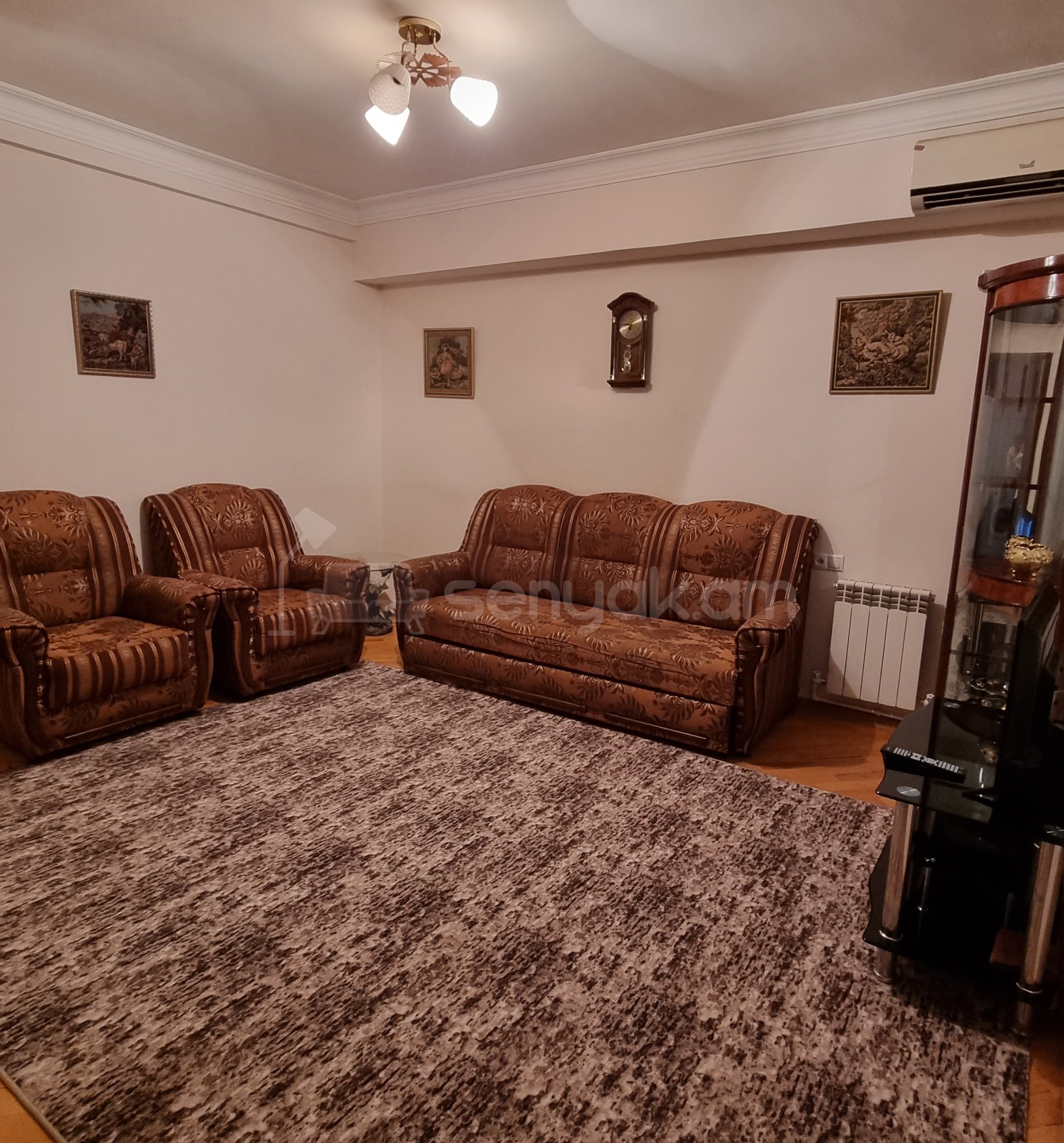 2 Սենյականոց Բնակարան, 45քմ, 3/12 հարկ, Կոսմետիկ Վերանորոգված, Կահավորված