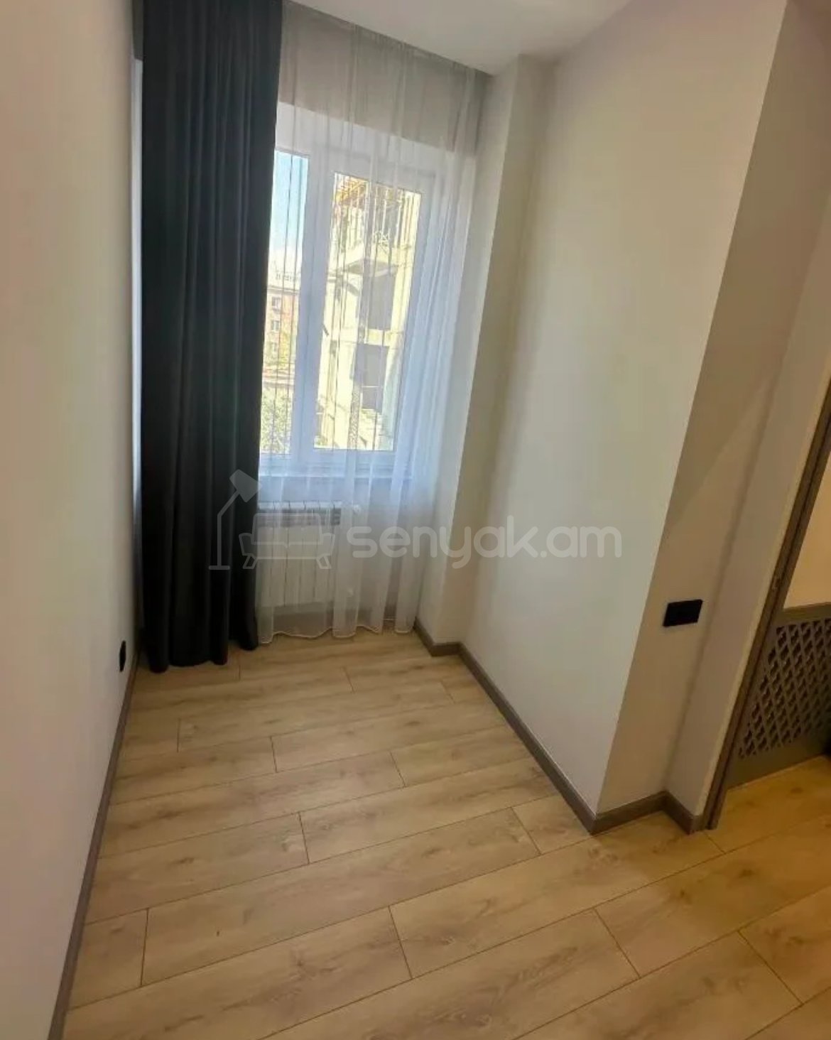 4 Սենյականոց Բնակարան Նորակառույցում, 77քմ, 2/12 հարկ, Դիզայներական Վերանորոգված, Կահավորված
