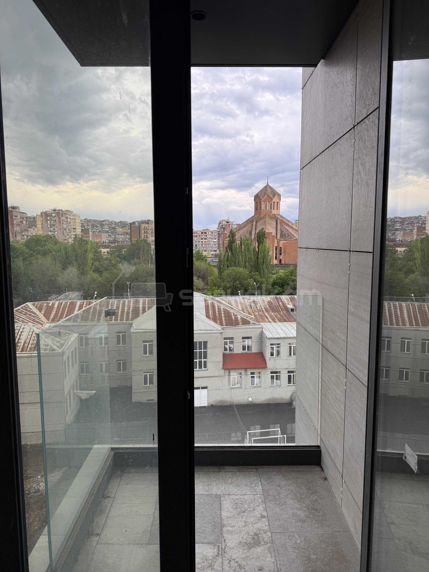 3 Սենյականոց Բնակարան Նորակառույցում, 85քմ, 6/16 հարկ, Զրոյական Վիճակում