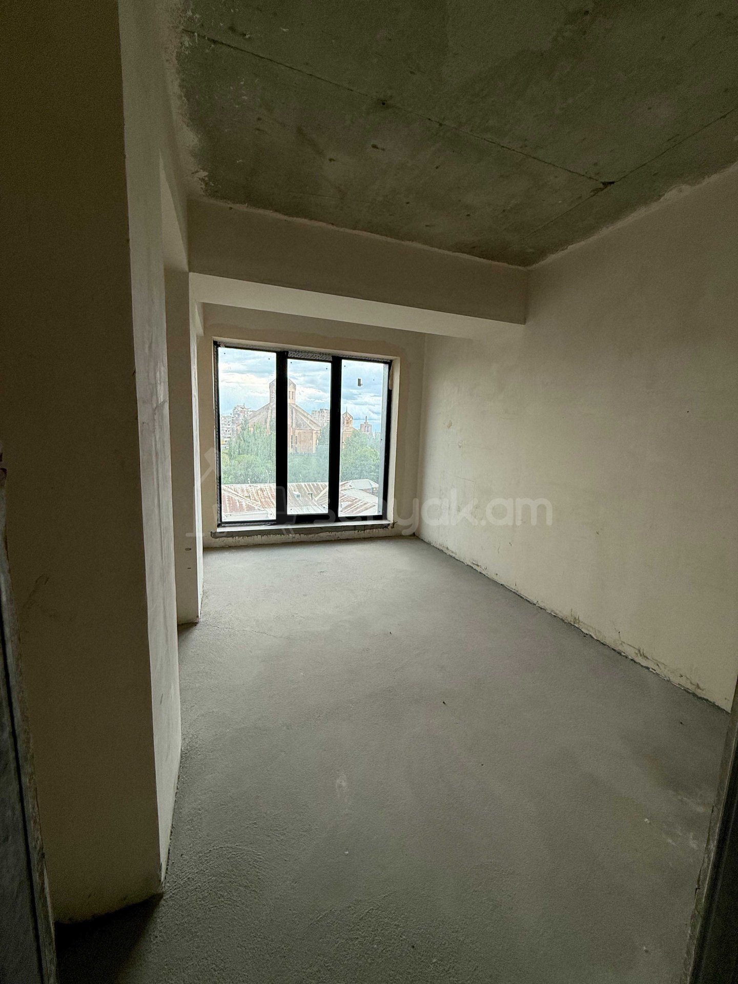 3 Սենյականոց Բնակարան Նորակառույցում, 85քմ, 6/16 հարկ, Զրոյական Վիճակում