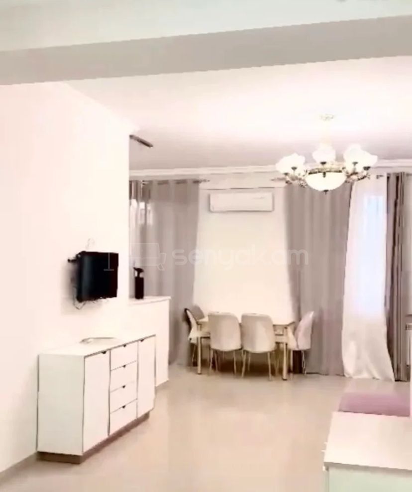 2 Սենյականոց Բնակարան, 50քմ, 2/14 հարկ, Կապիտալ Վերանորոգված, Կահավորված