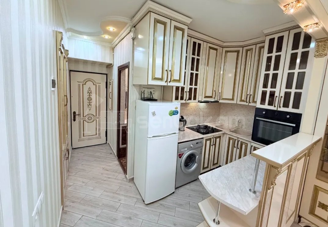 2 Սենյականոց Բնակարան Քարե Շենքում, 44քմ, 6/6 հարկ, Դիզայներական Վերանորոգված, Կահավորված, Արևկող