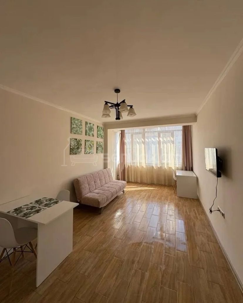 2 Սենյականոց Բնակարան, 53քմ, 3/5 հարկ, Կապիտալ Վերանորոգված, Կահավորված, Արևկող