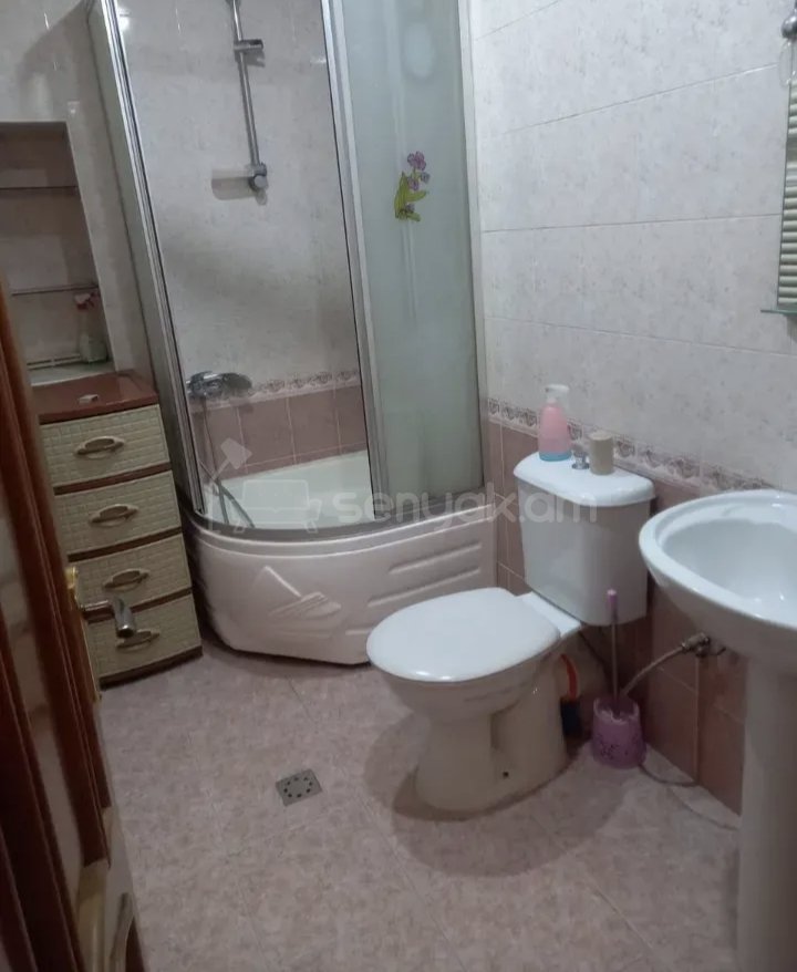 2 Սենյականոց Բնակարան, 64քմ, 5/16 հարկ, Կապիտալ Վերանորոգված, Կահավորված, Արևկող