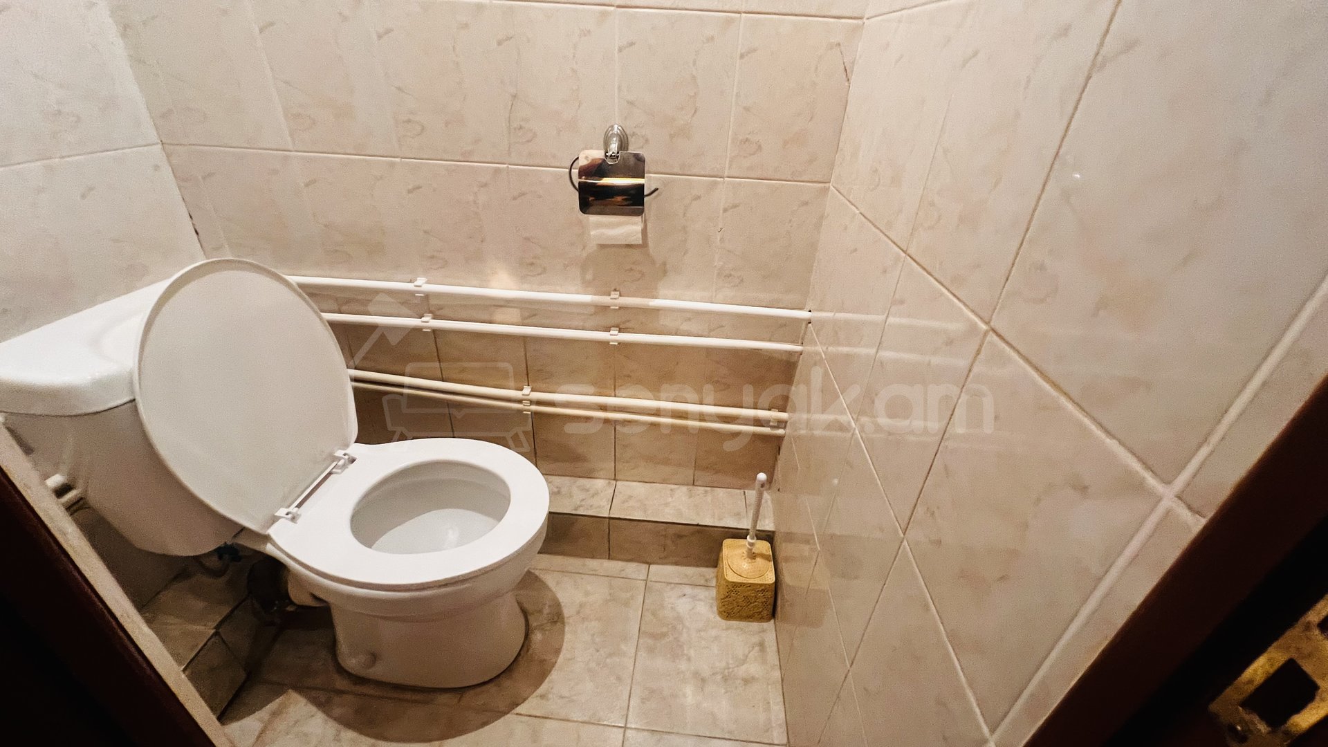 2 Սենյականոց Բնակարան, 65քմ, 6/9 հարկ, Նորմալ Վիճակում, Կահավորված, Արևկող