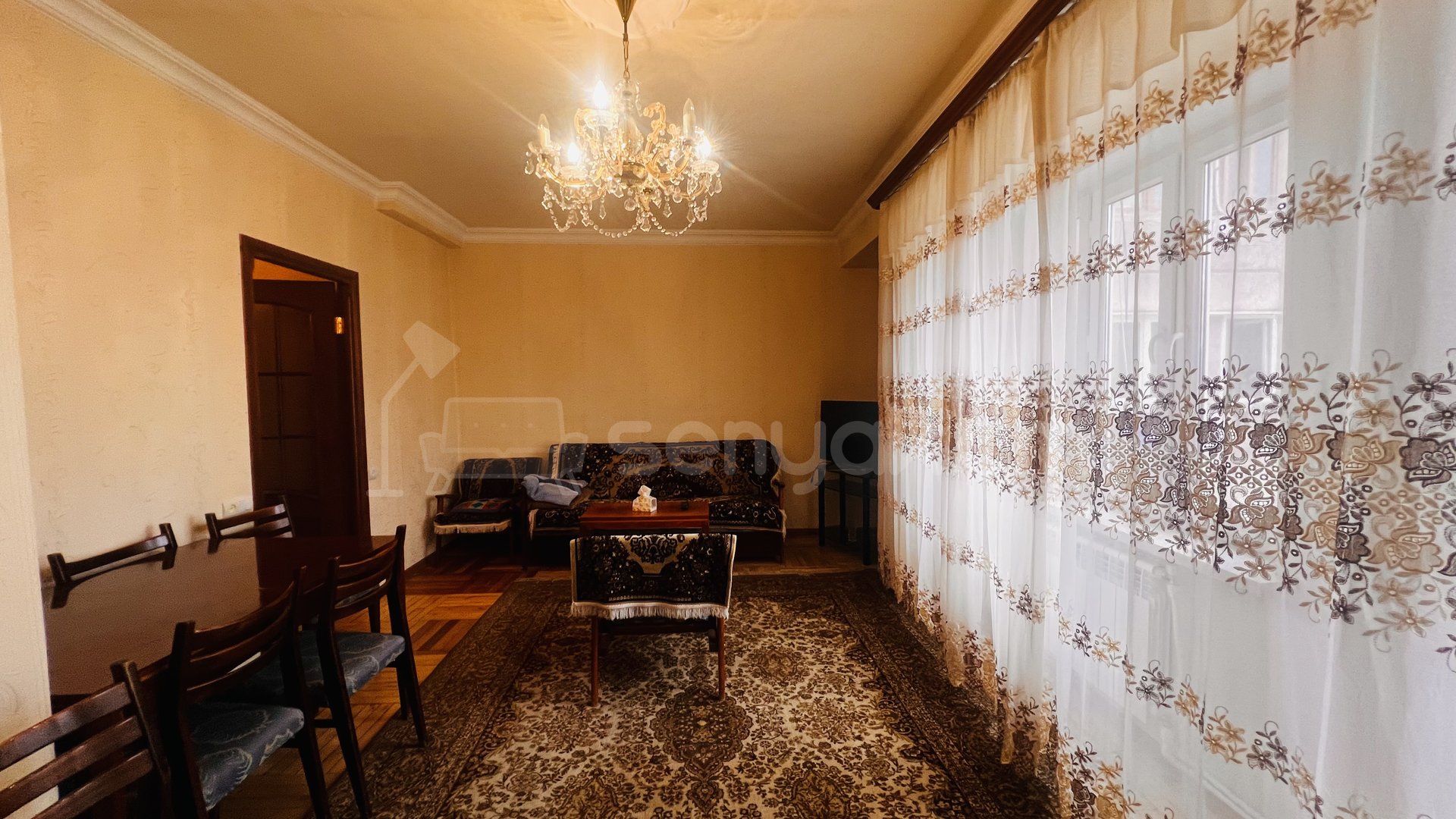 2 Սենյականոց Բնակարան, 65քմ, 6/9 հարկ, Նորմալ Վիճակում, Կահավորված, Արևկող