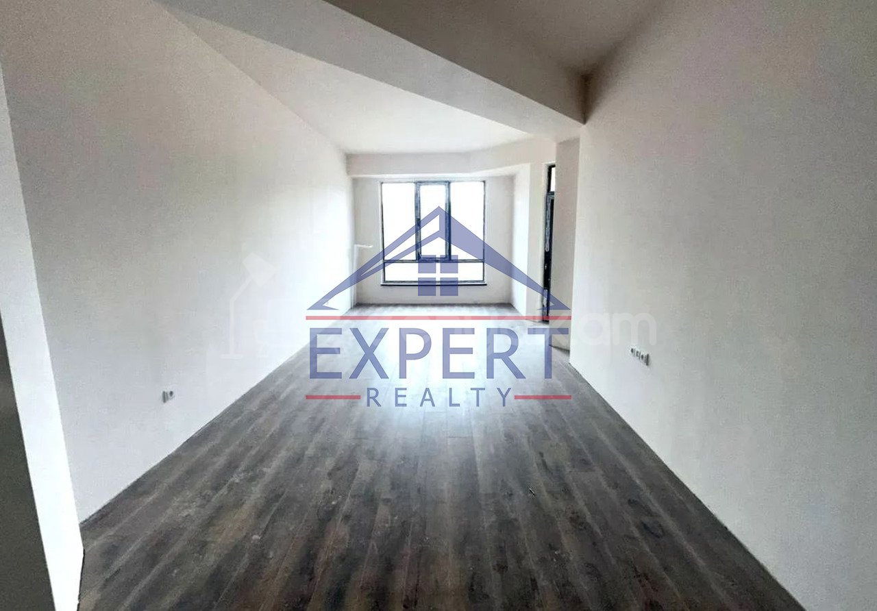3 Սենյականոց Բնակարան Նորակառույցում, 84քմ, 4/14 հարկ, Նորմալ Վիճակում