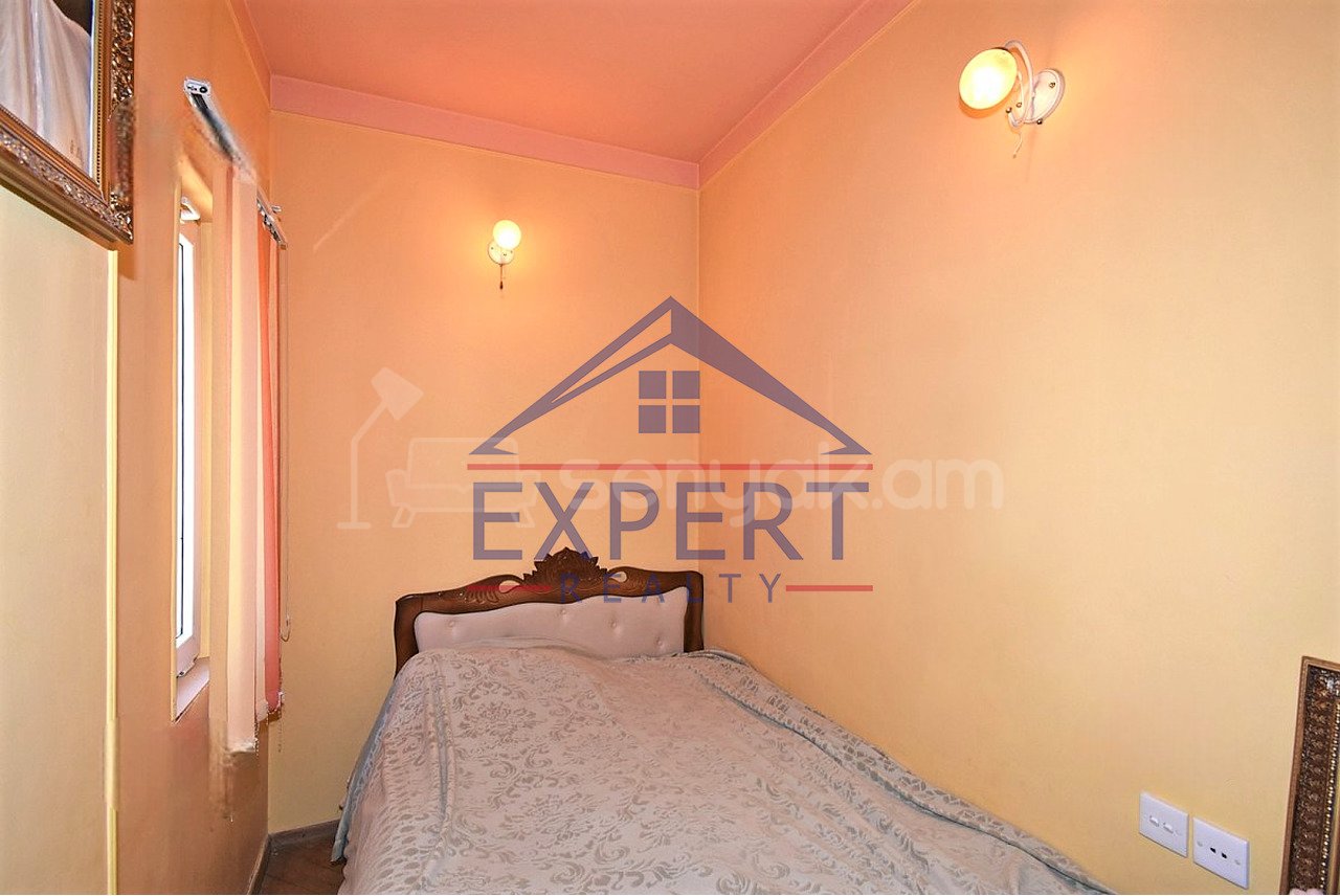 3 Սենյականոց Բնակարան Քարե Շենքում, 74քմ, 2/4 հարկ, Կոսմետիկ Վերանորոգված
