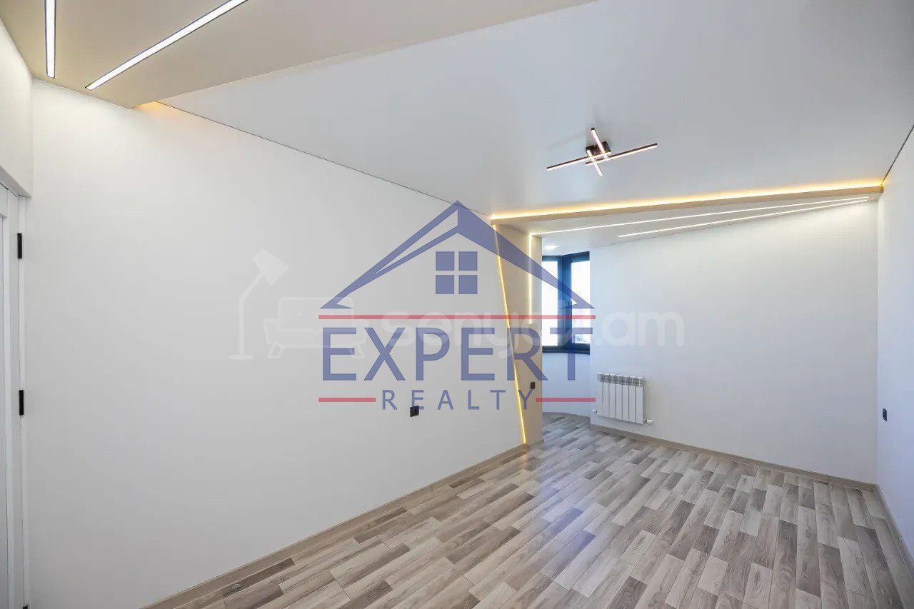 4 Սենյականոց Բնակարան, 80քմ, 10/16 հարկ, Դիզայներական Վերանորոգված