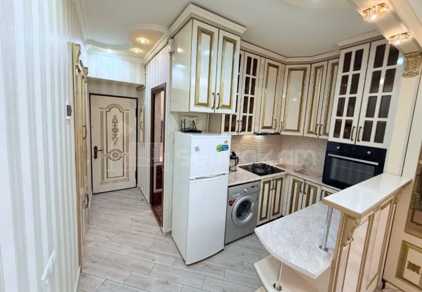 2 Սենյականոց Բնակարան Քարե Շենքում, 44քմ, 6/6 հարկ, Դիզայներական Վերանորոգված, Կահավորված, Արևկող