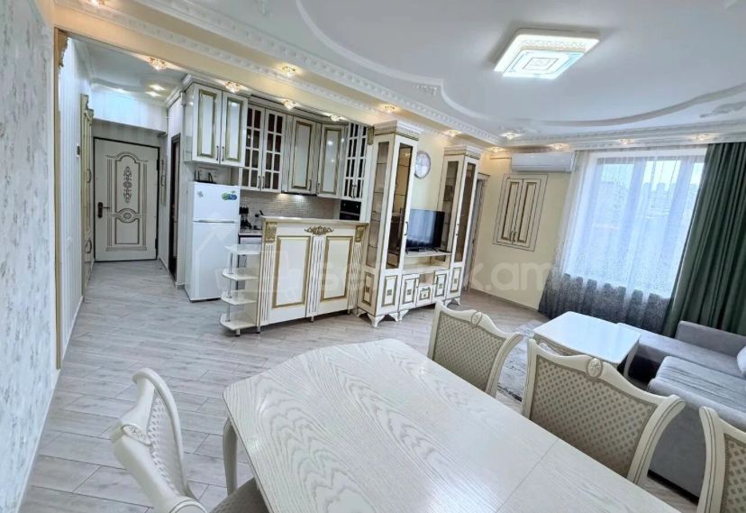 2 Սենյականոց Բնակարան Քարե Շենքում, 44քմ, 6/6 հարկ, Դիզայներական Վերանորոգված, Կահավորված, Արևկող