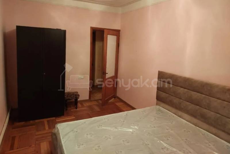 3 Սենյականոց Բնակարան, 80քմ, 7/9 հարկ, Պետական Վիճակում
