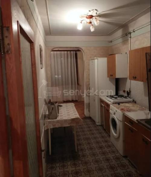 3 Սենյականոց Բնակարան, 80քմ, 7/9 հարկ, Պետական Վիճակում