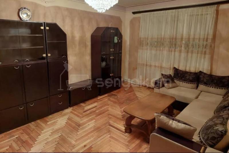 3 Սենյականոց Բնակարան, 80քմ, 7/9 հարկ, Պետական Վիճակում