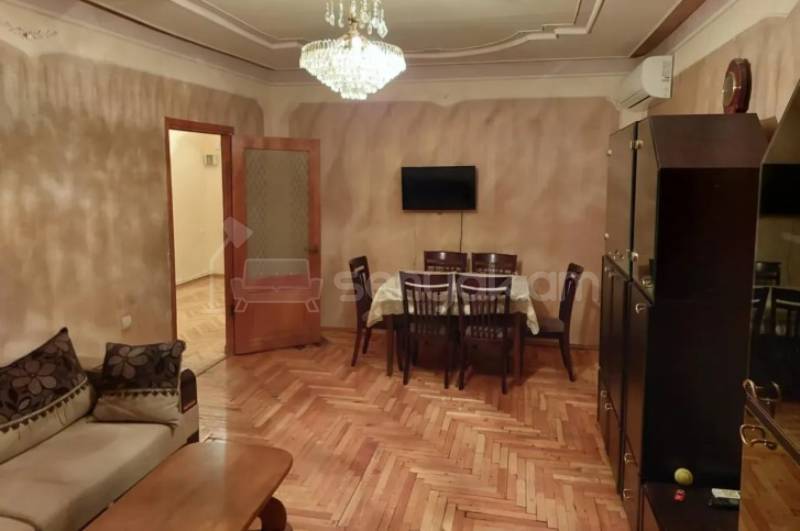 3 Սենյականոց Բնակարան, 80քմ, 7/9 հարկ, Պետական Վիճակում