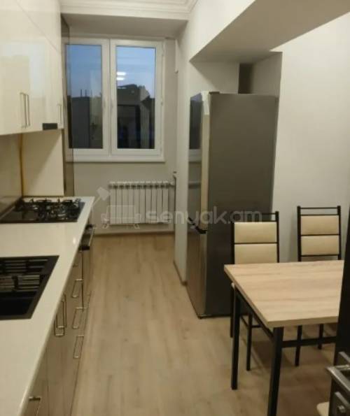 3 Սենյականոց Բնակարան, 72քմ, 4/12 հարկ, Դիզայներական Վերանորոգված, Կահավորված, Արևկող