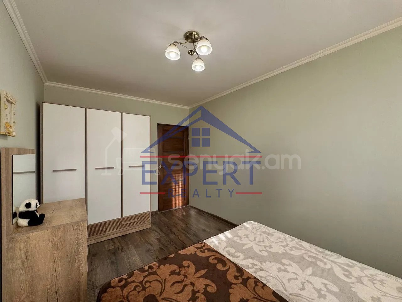 3 Սենյականոց Բնակարան, 80քմ, 9/9 հարկ, Կապիտալ Վերանորոգված