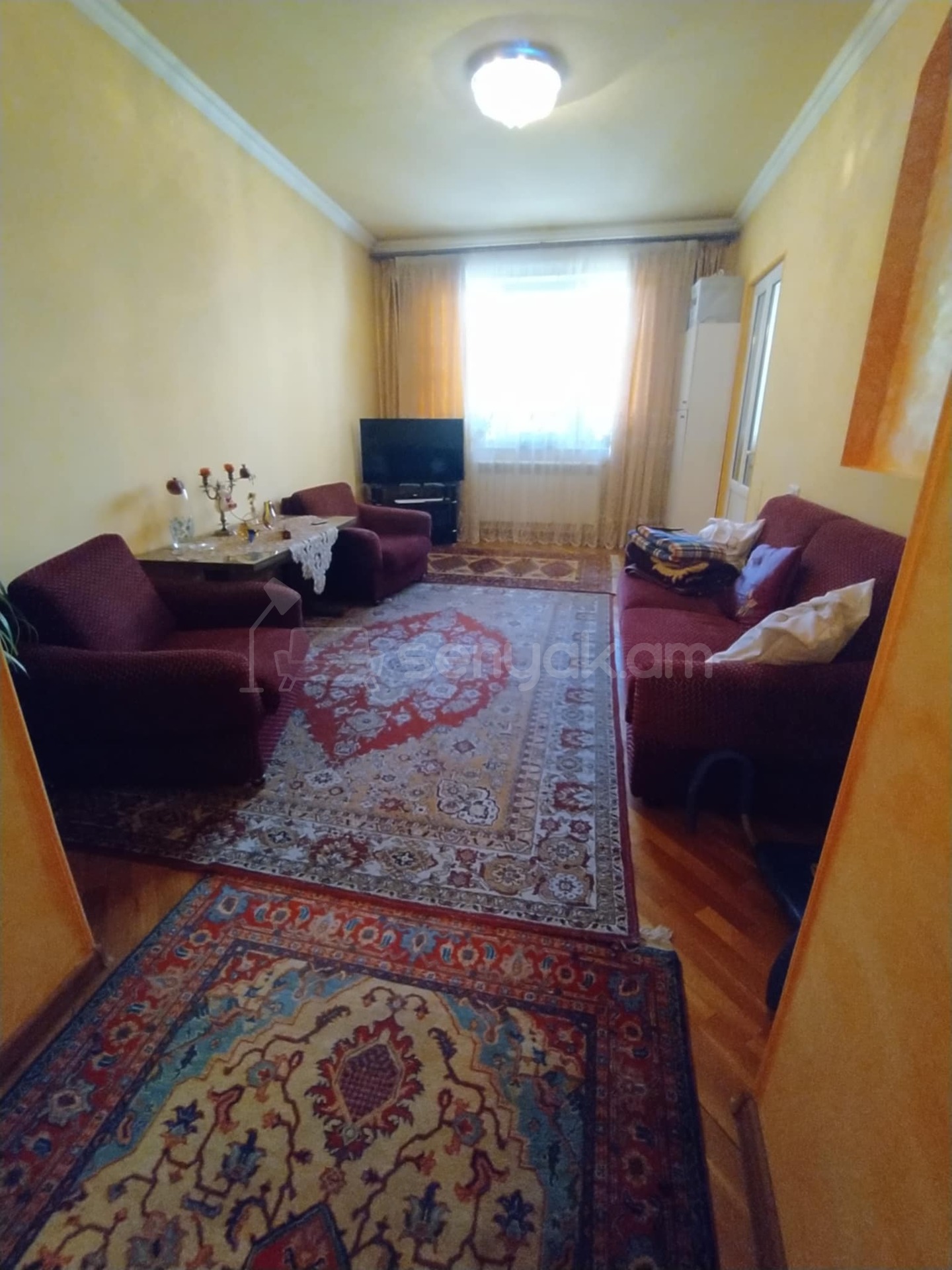 4 Սենյականոց Բնակարան Քարե Շենքում, 102քմ, 5/5 հարկ, Նորմալ Վիճակում