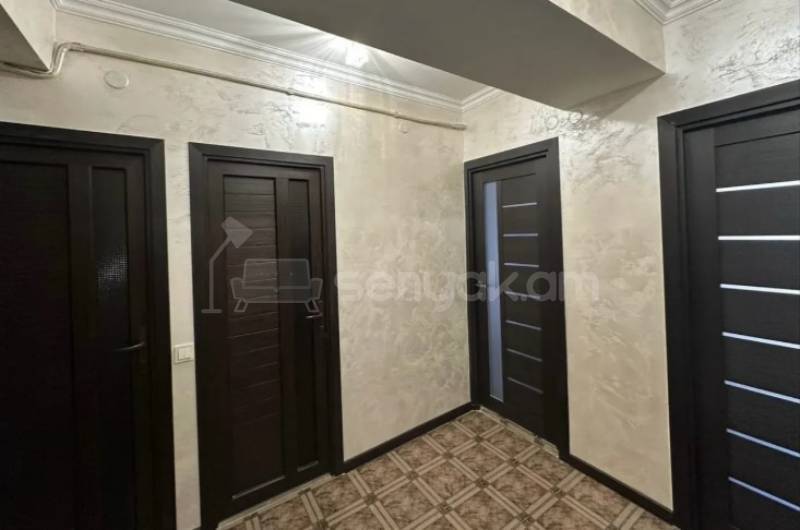 2 Սենյականոց Բնակարան, 70քմ, 11/15 հարկ, Կապիտալ Վերանորոգված, Կահավորված, Արևկող