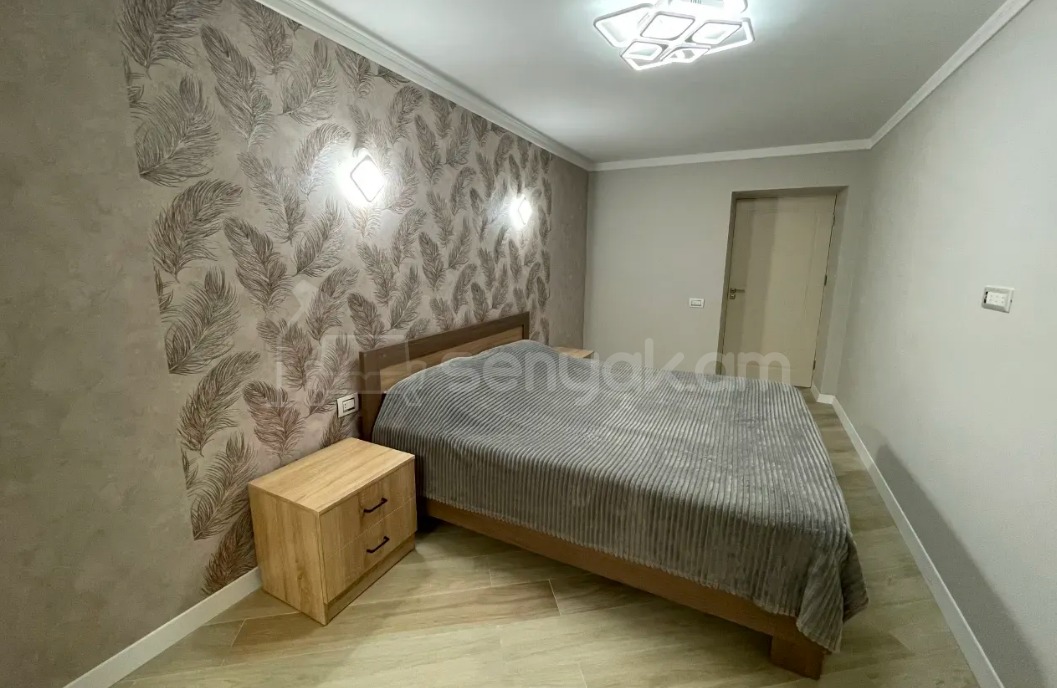 2 Սենյականոց Բնակարան Քարե Շենքում, 60քմ, 5/5 հարկ, Դիզայներական Վերանորոգված, Կահավորված, Արևկող