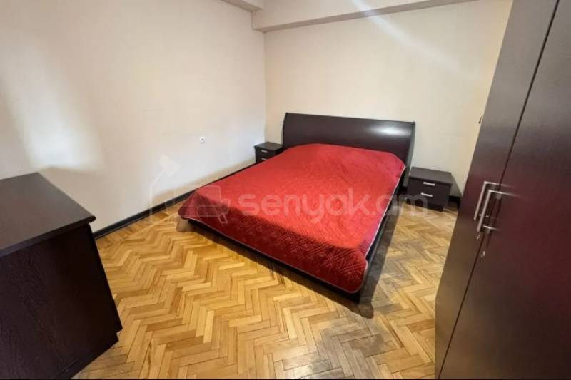 2 Սենյականոց Բնակարան, 43քմ, 5/9 հարկ, Կապիտալ Վերանորոգված, Կահավորված, Արևկող