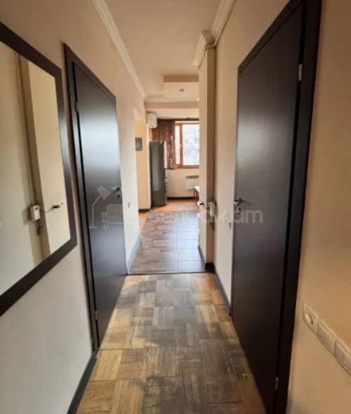 2 Սենյականոց Բնակարան, 43քմ, 5/9 հարկ, Կապիտալ Վերանորոգված, Կահավորված, Արևկող
