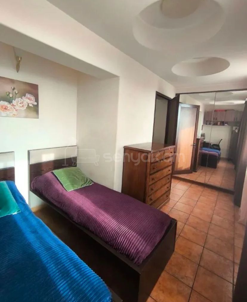 2 Սենյականոց Բնակարան, 48քմ, 4/9 հարկ, Կոսմետիկ Վերանորոգված, Կահավորված, Արևկող