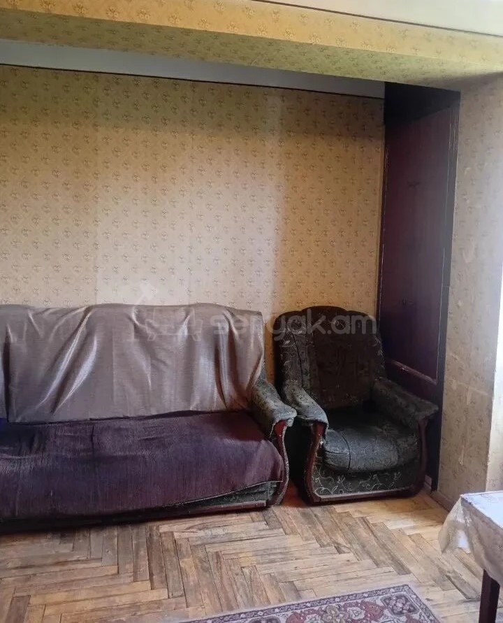 2 Սենյականոց Բնակարան, 41քմ, 5/9 հարկ, Պետական Վիճակում