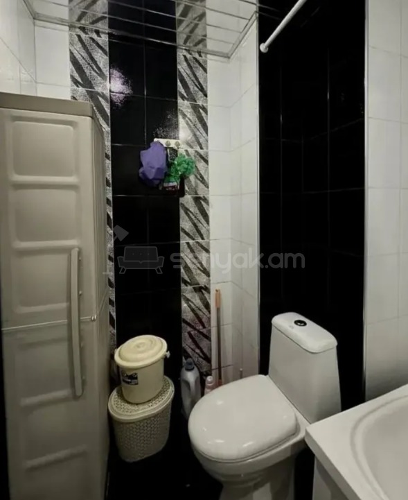2 Սենյականոց Բնակարան Քարե Շենքում, 66քմ, 4/5 հարկ, Կոսմետիկ Վերանորոգված, Կահավորված, Արևկող