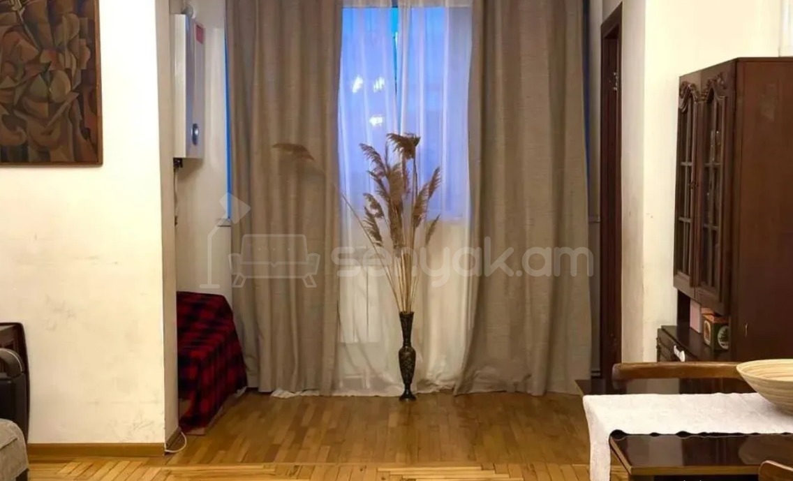 2 Սենյականոց Բնակարան Քարե Շենքում, 66քմ, 4/5 հարկ, Կոսմետիկ Վերանորոգված, Կահավորված, Արևկող