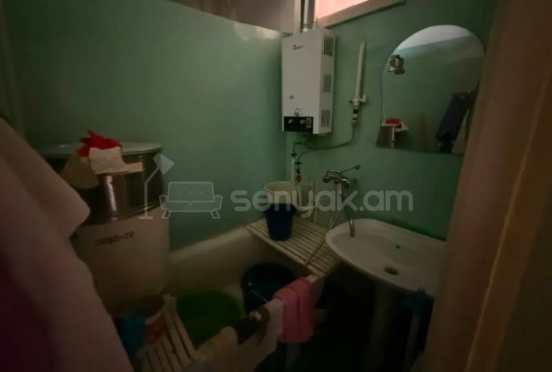 2 Սենյականոց Բնակարան Քարե Շենքում, 57քմ, 4/5 հարկ, Կոսմետիկ Վերանորոգված