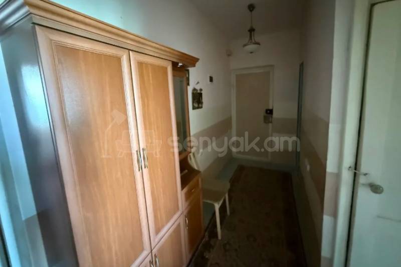 2 Սենյականոց Բնակարան Քարե Շենքում, 57քմ, 4/5 հարկ, Կոսմետիկ Վերանորոգված