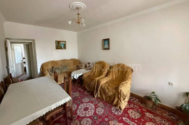 2 Սենյականոց Բնակարան Քարե Շենքում, 57քմ, 4/5 հարկ, Կոսմետիկ Վերանորոգված