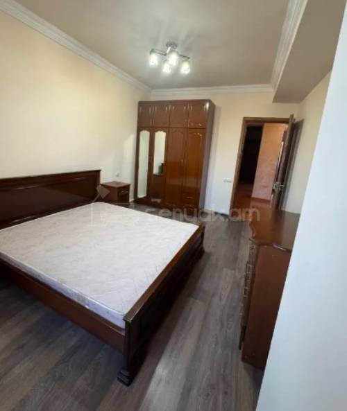 3 Սենյականոց Բնակարան, 82քմ, 8/14 հարկ, Կապիտալ Վերանորոգված, Կահավորված, Արևկող