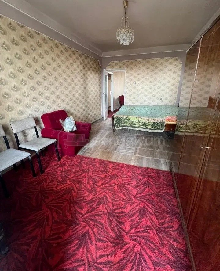 2 Սենյականոց Բնակարան Քարե Շենքում, 57քմ, 5/5 հարկ, Պետական Վիճակում