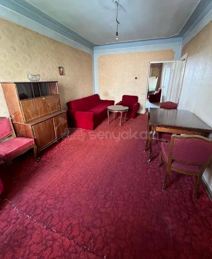 2 Սենյականոց Բնակարան Քարե Շենքում, 57քմ, 5/5 հարկ, Պետական Վիճակում