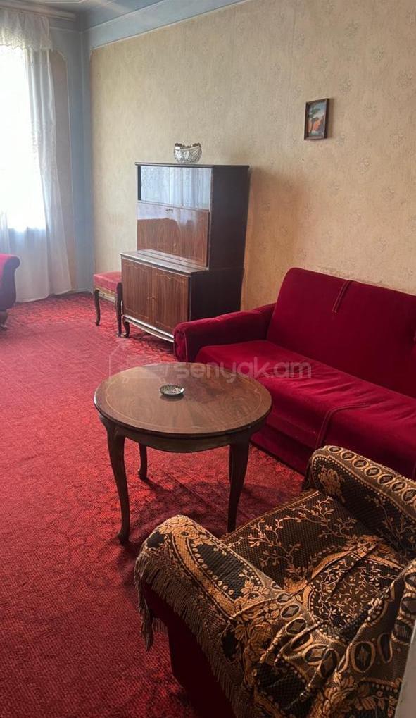 2 Սենյականոց Բնակարան Քարե Շենքում, 57քմ, 5/5 հարկ, Պետական Վիճակում